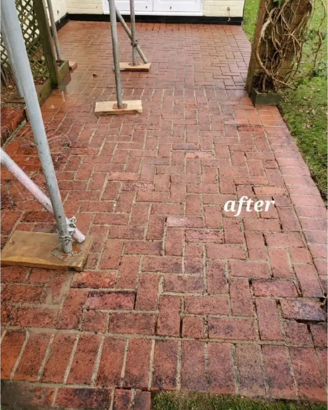 The same block paving path red and clean after pressure washing